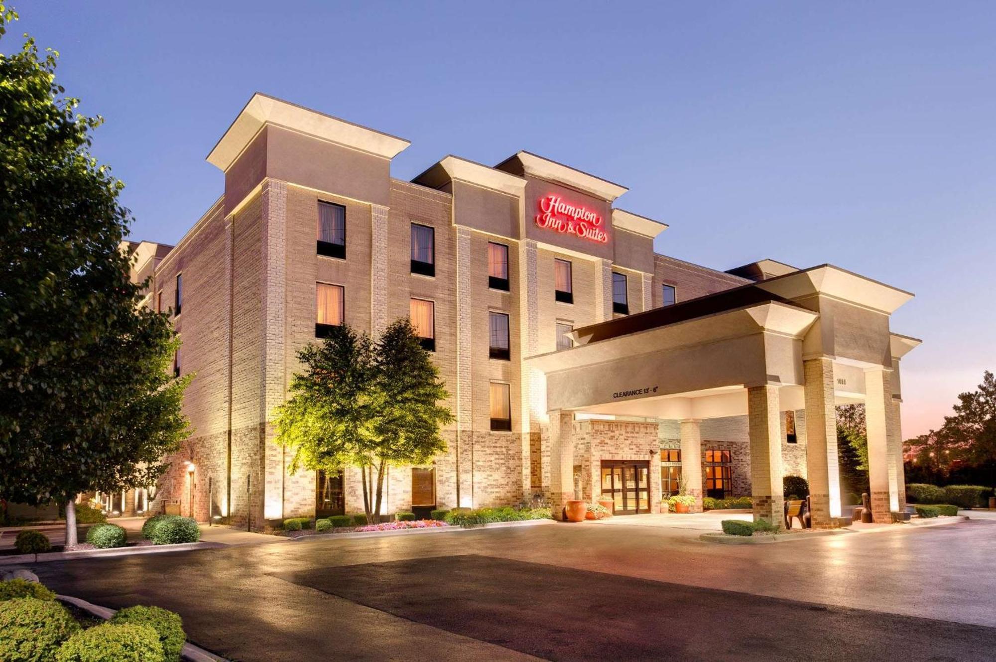 Hampton Inn & Suites Addison Esterno foto