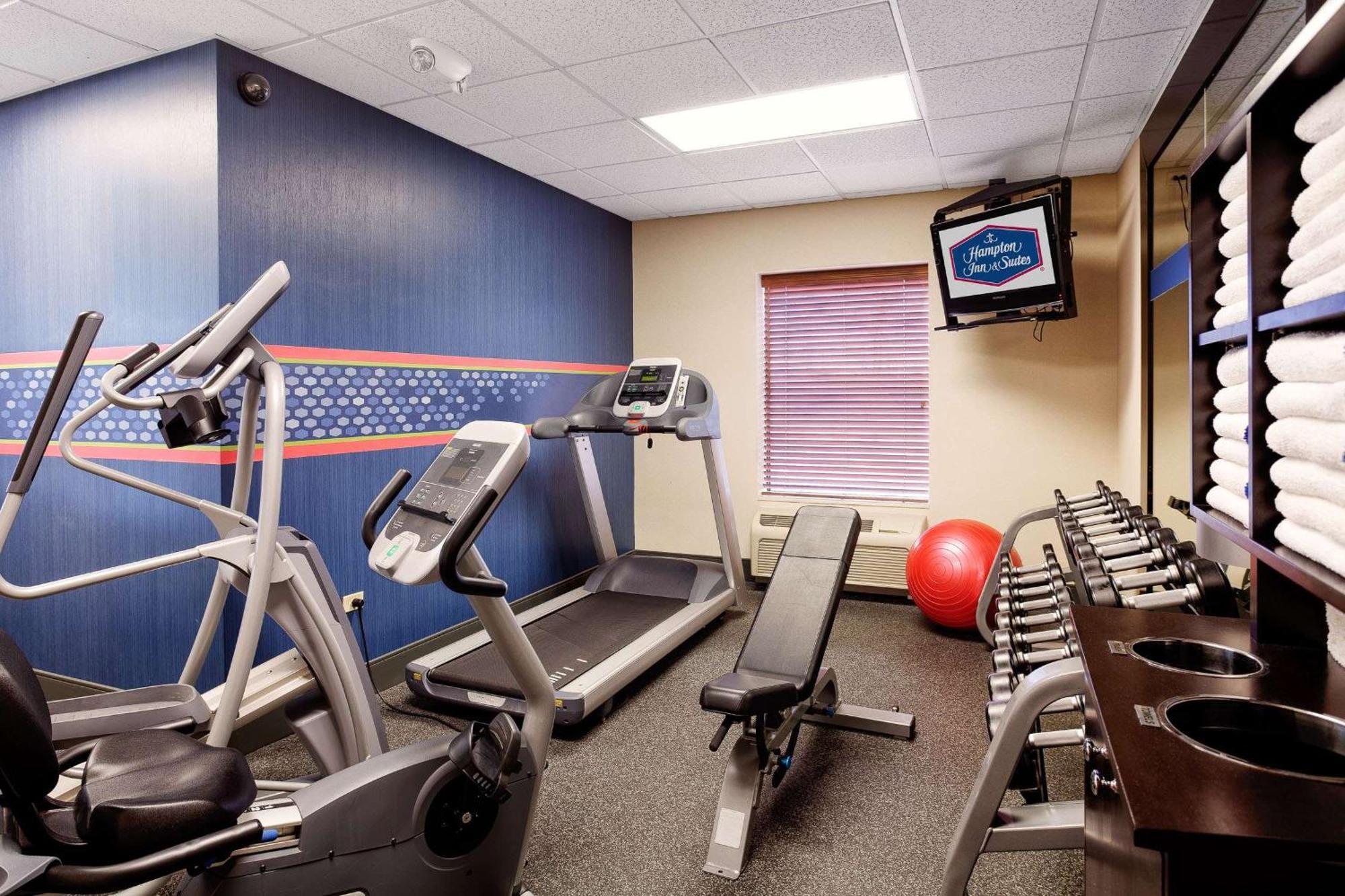Hampton Inn & Suites Addison Esterno foto