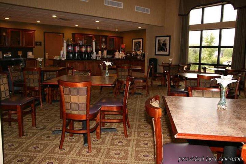 Hampton Inn & Suites Addison Ristorante foto