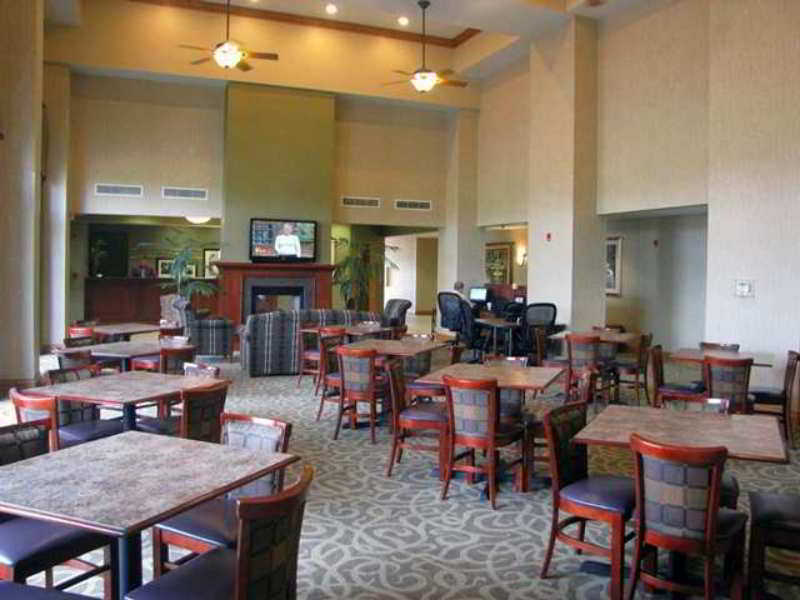 Hampton Inn & Suites Addison Ristorante foto